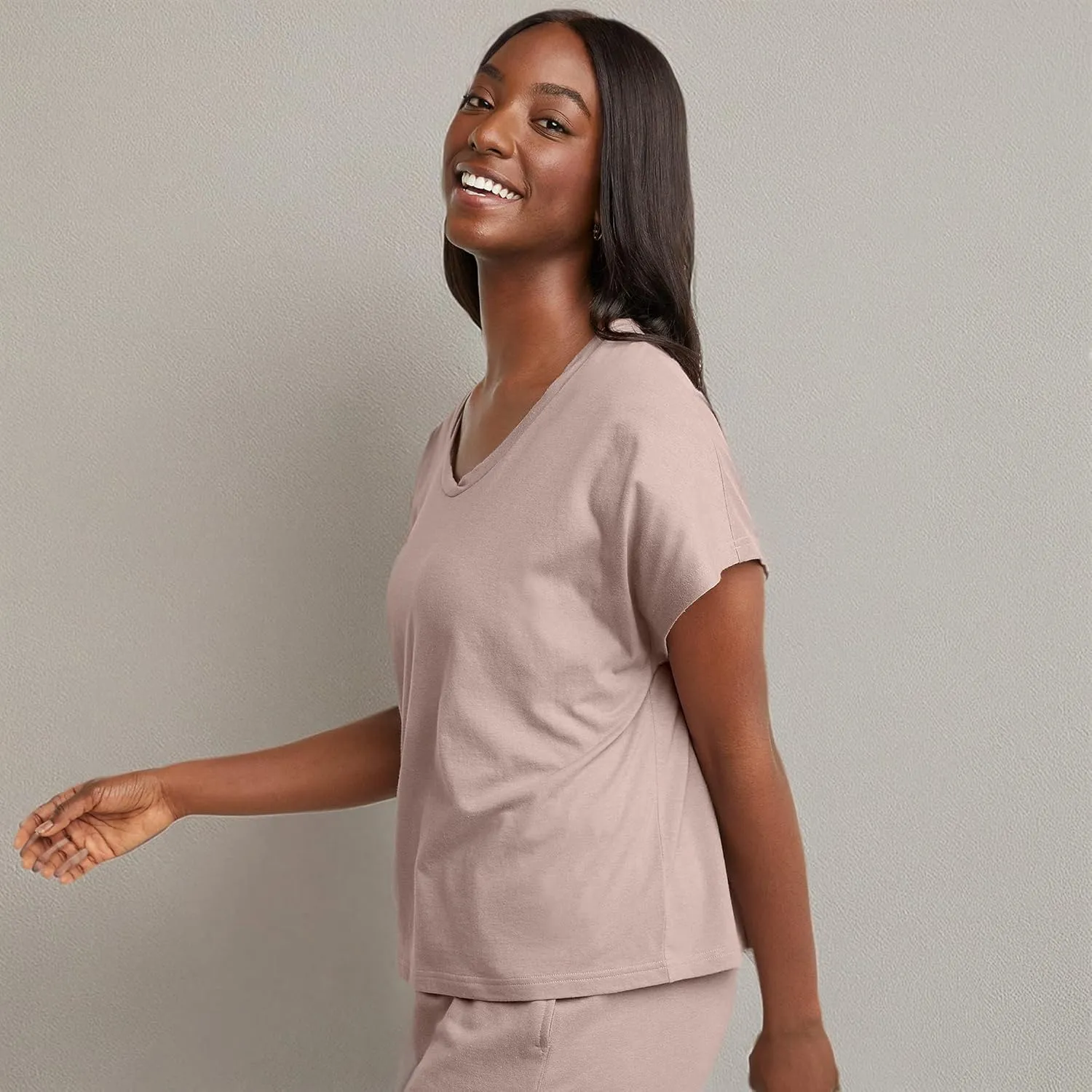 Hanes Women's Originals Twisted Neck T-Shirt, Short-Sleeve Cotton Tee, Boxy Fit