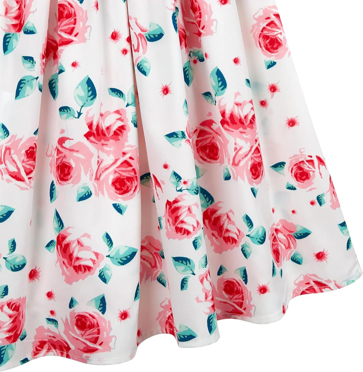 Mommy and Me Floral Smocked Dress Family Matching Outfits Set Sleeveless Sundress Beach Summer Casual Dress