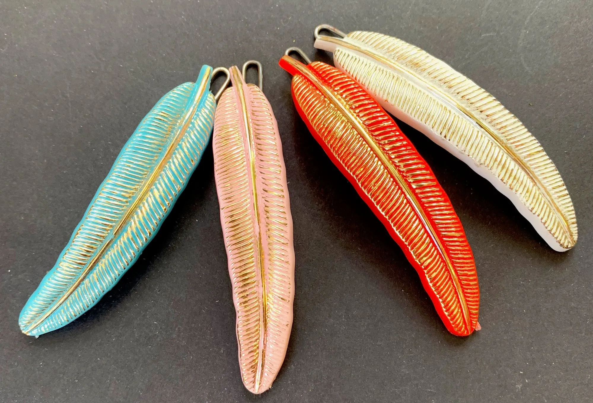 Most Unusual Vintage Feather Hair Clips 6.5cm long.