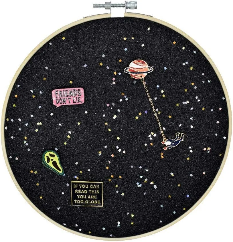 REOVE Wall Hanging Pin Collection Display Stand Enamel Pin Display Holder Display Board, Canvas Leather Embroidery Hoop for Display Pins Buttons Wall Decoration