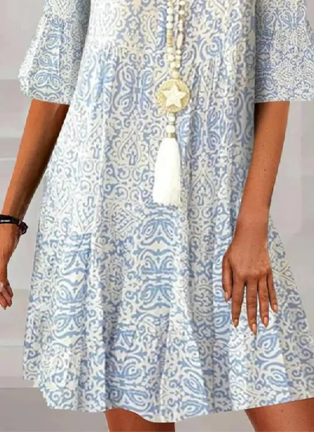 Women's 2025 Casual Loose Blue Bohemian Mini Dresses Half Sleeve V Neck Ruffle Flowy Dress Summer Sun Beach Dress