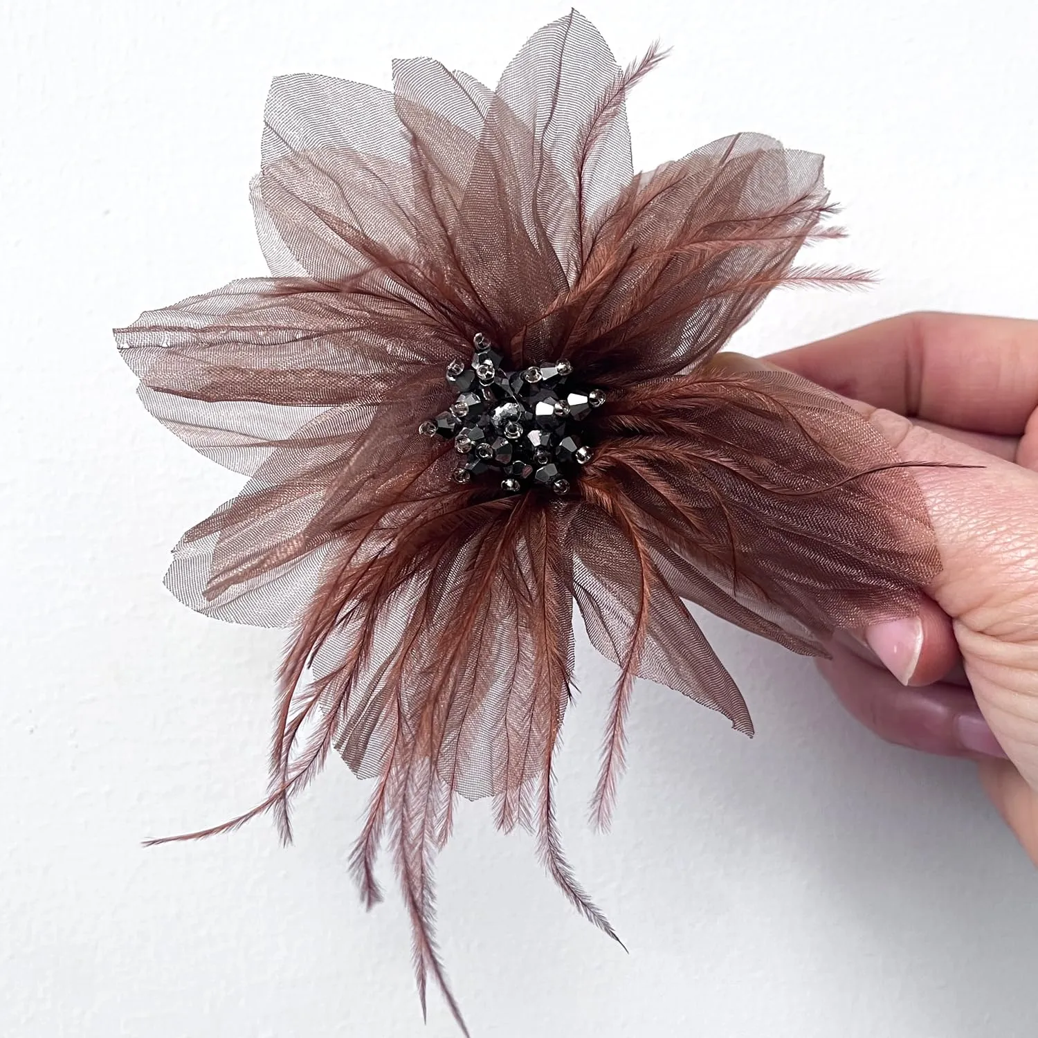 Women's Brooches 4pcs Organza Flower Feather Hair Clip Dancer Pin up Mexican Hair Flowers Clips Hairpin Brooch Tea Party Hats Headpieces Cotume Decor (coffee)